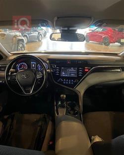 تۆیۆتا کامری